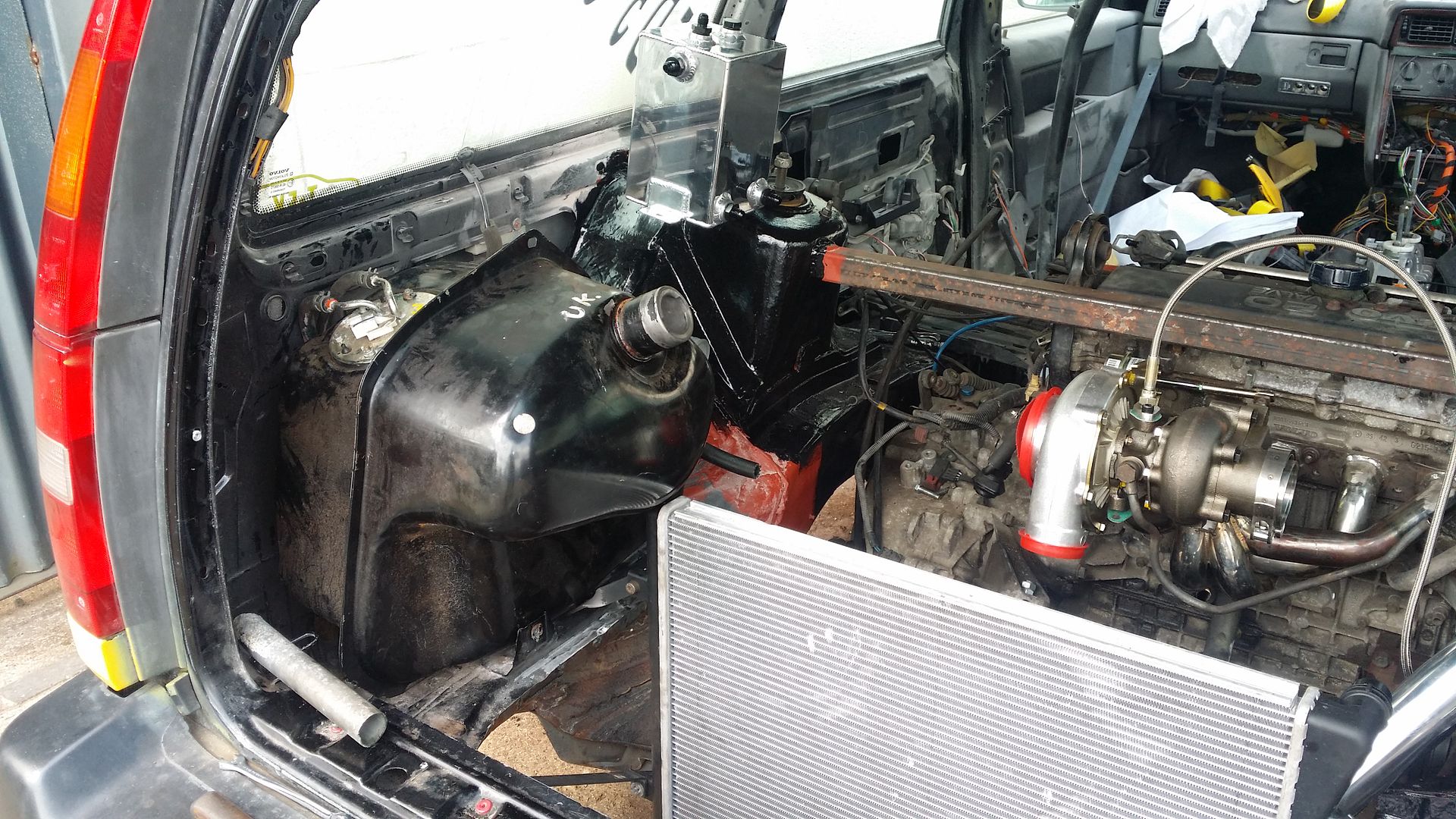 two engines, how many fuel filters Retro Rides